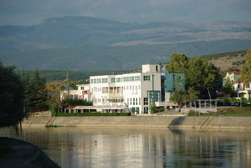 Hotel Sv. Mihovil Trilj Buitenkant foto